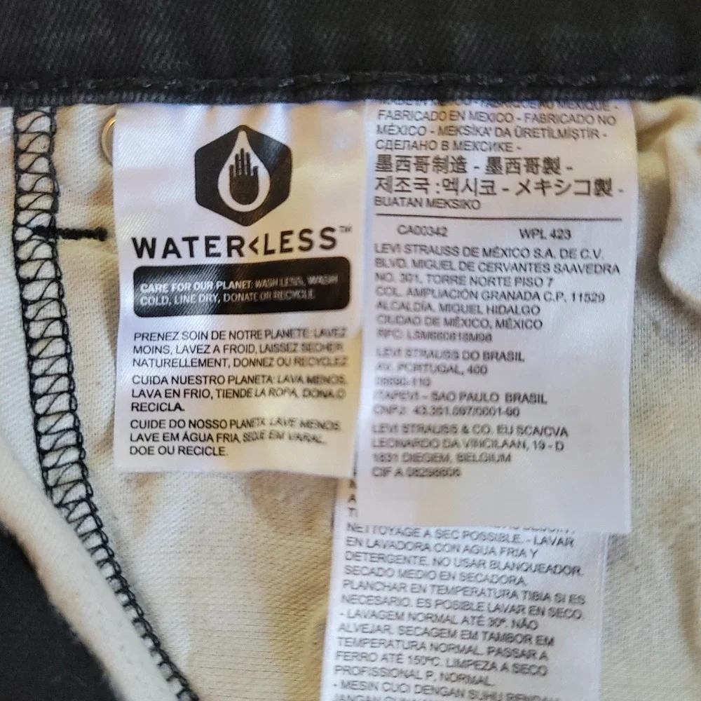Levi's 512 Slim Taper Jeans Mens 38x30 Black Denim Waterless Tapered Leg Casual